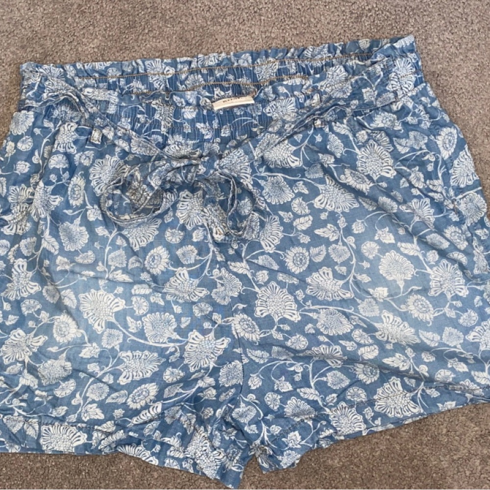 Blue Floral Women's Shorts